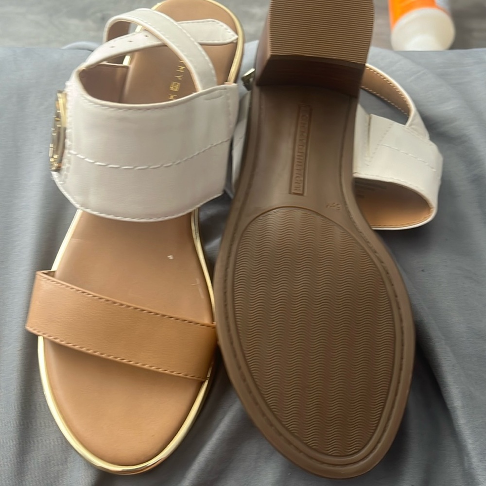 White beige heel